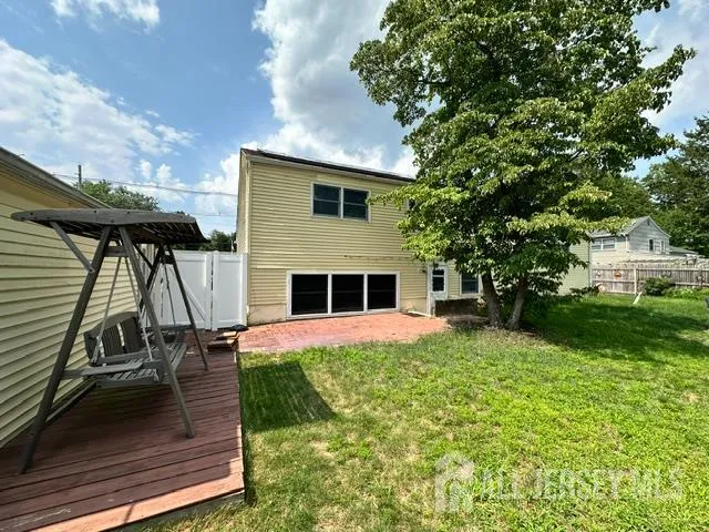227 Old Stage Road Spotswood, NJ 08884