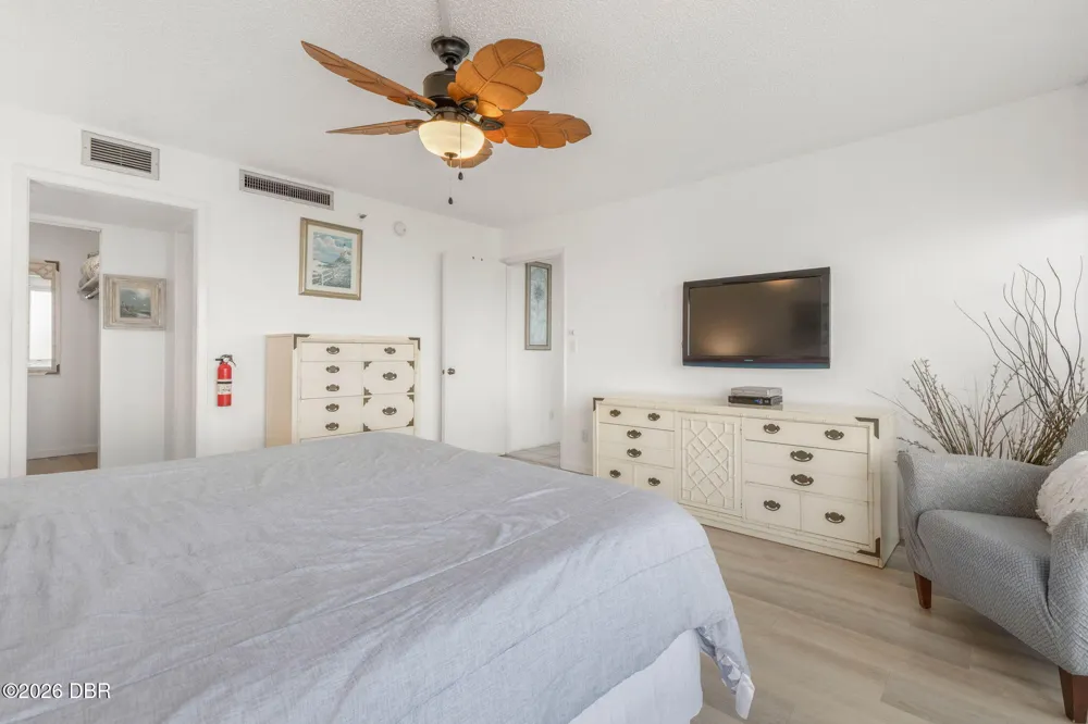 1051 Ocean Shore Boulevard #PH4 Ormond Beach, FL 32176