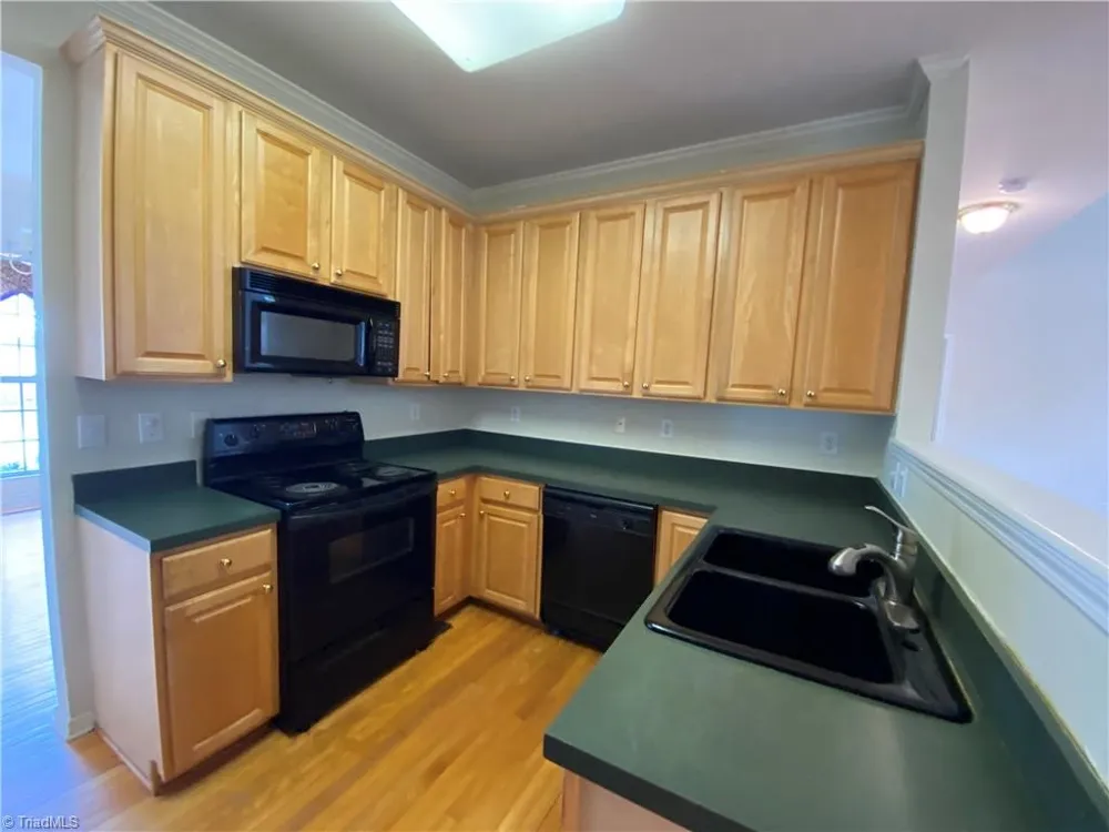 5101 Ivystone Lane Winston-Salem, NC 27104