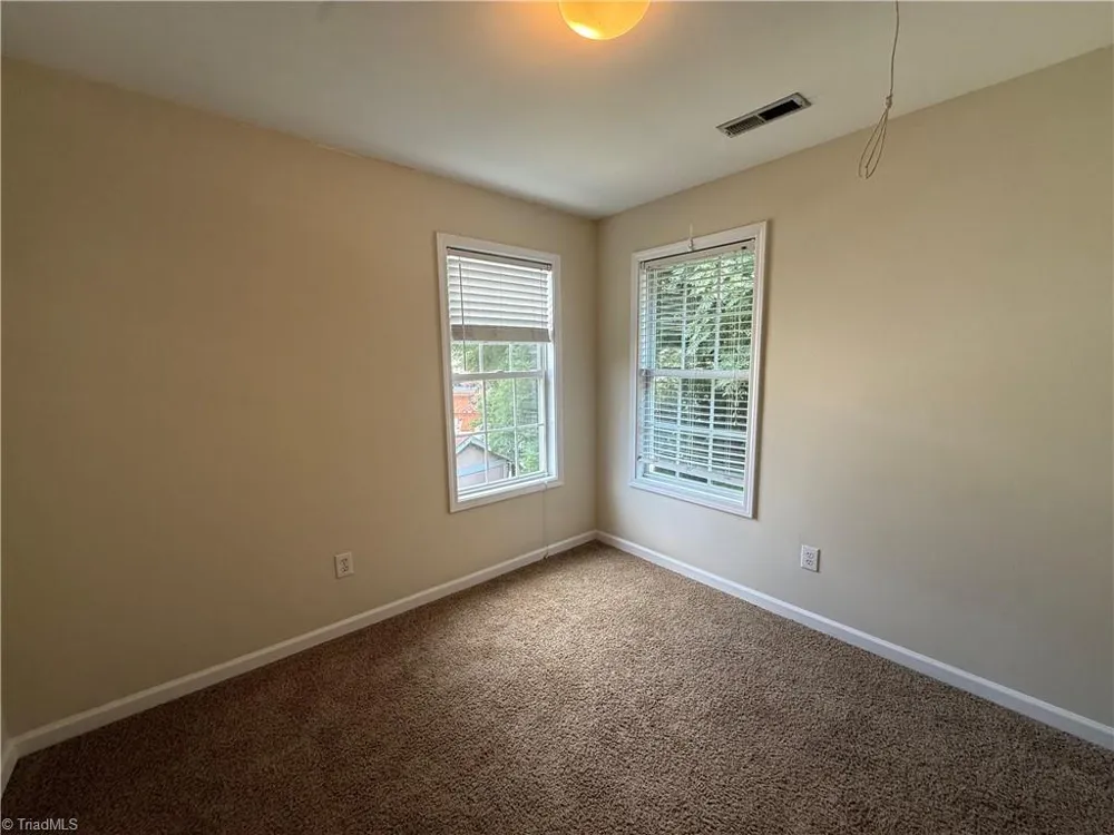 5101 Ivystone Lane Winston-Salem, NC 27104