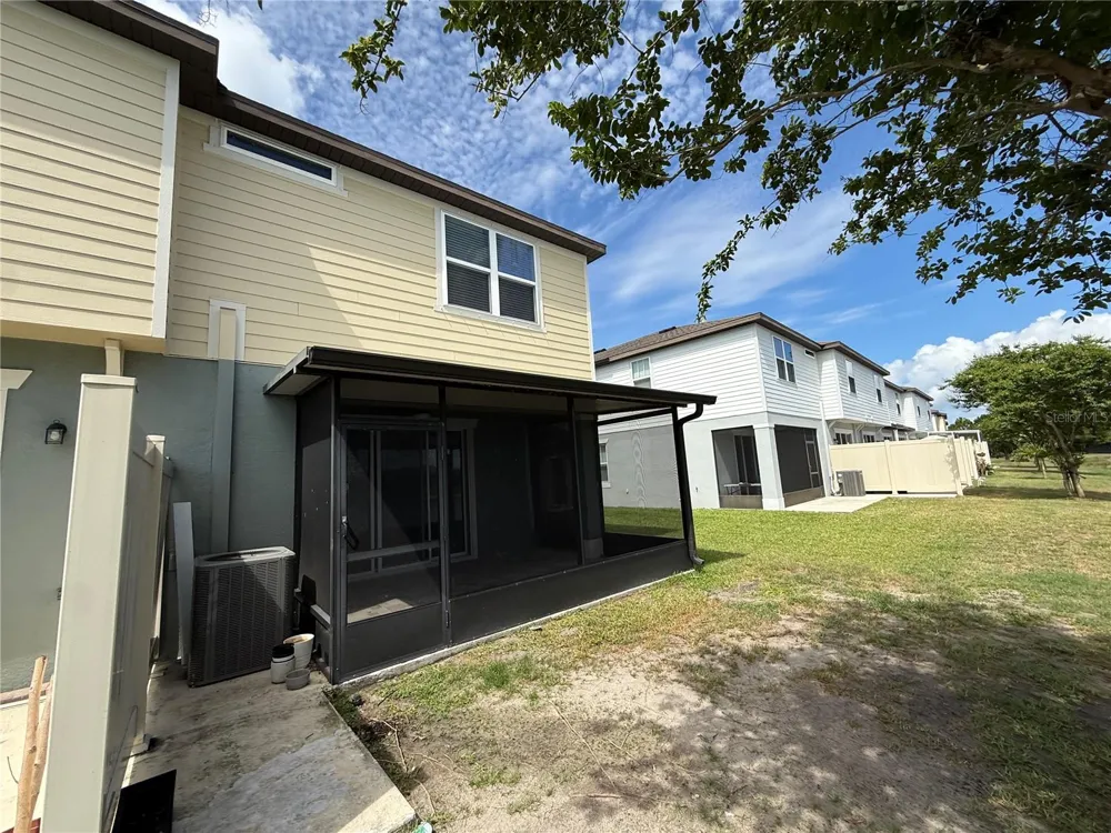 9154 HILLCROFT DRIVE Riverview, FL 33578