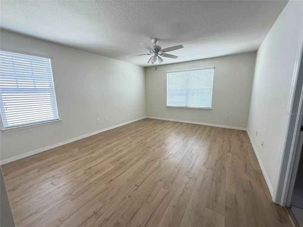 9154 HILLCROFT DRIVE Riverview, FL 33578