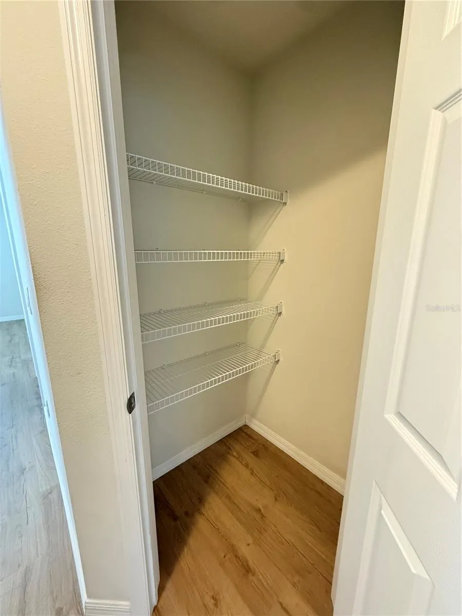 9154 HILLCROFT DRIVE Riverview, FL 33578