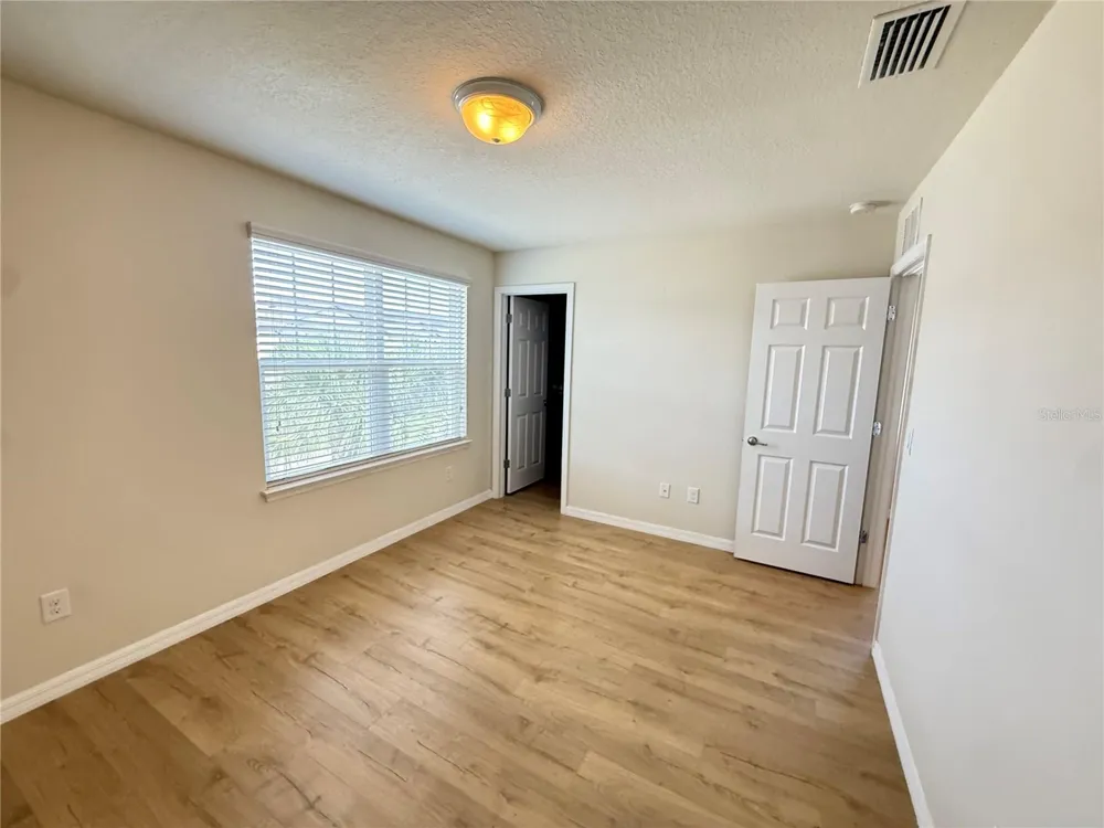 9154 HILLCROFT DRIVE Riverview, FL 33578