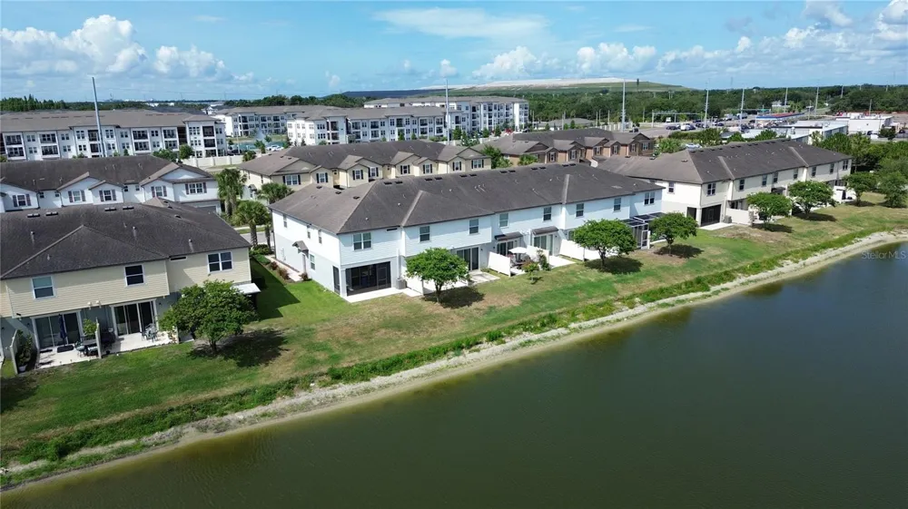 9154 HILLCROFT DRIVE Riverview, FL 33578