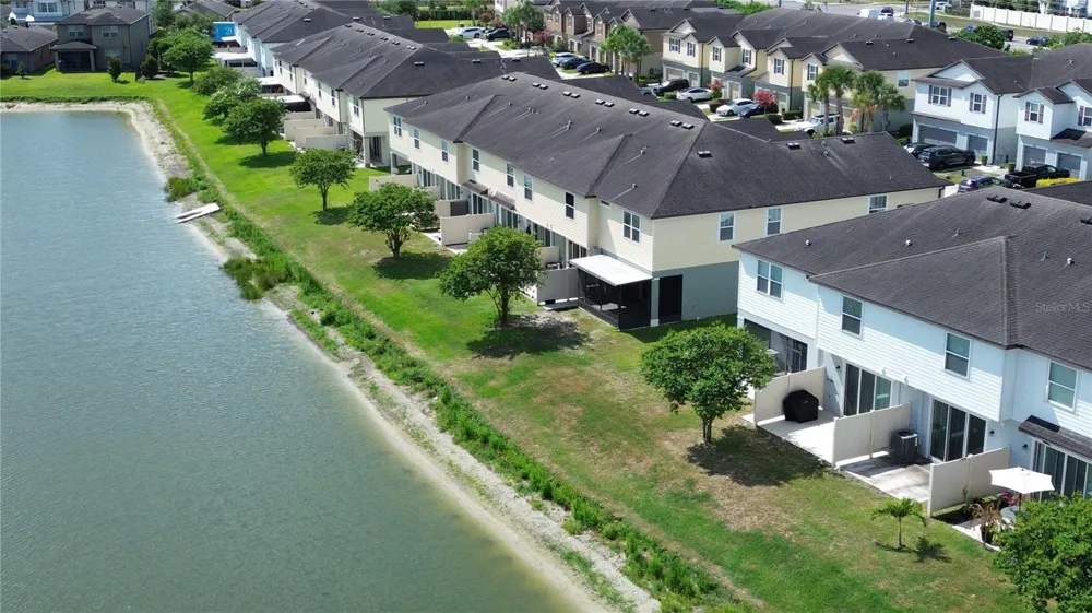 9154 HILLCROFT DRIVE Riverview, FL 33578