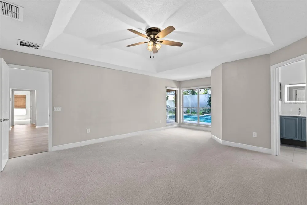 623 YORKSHIRE DRIVE Oviedo, FL 32765