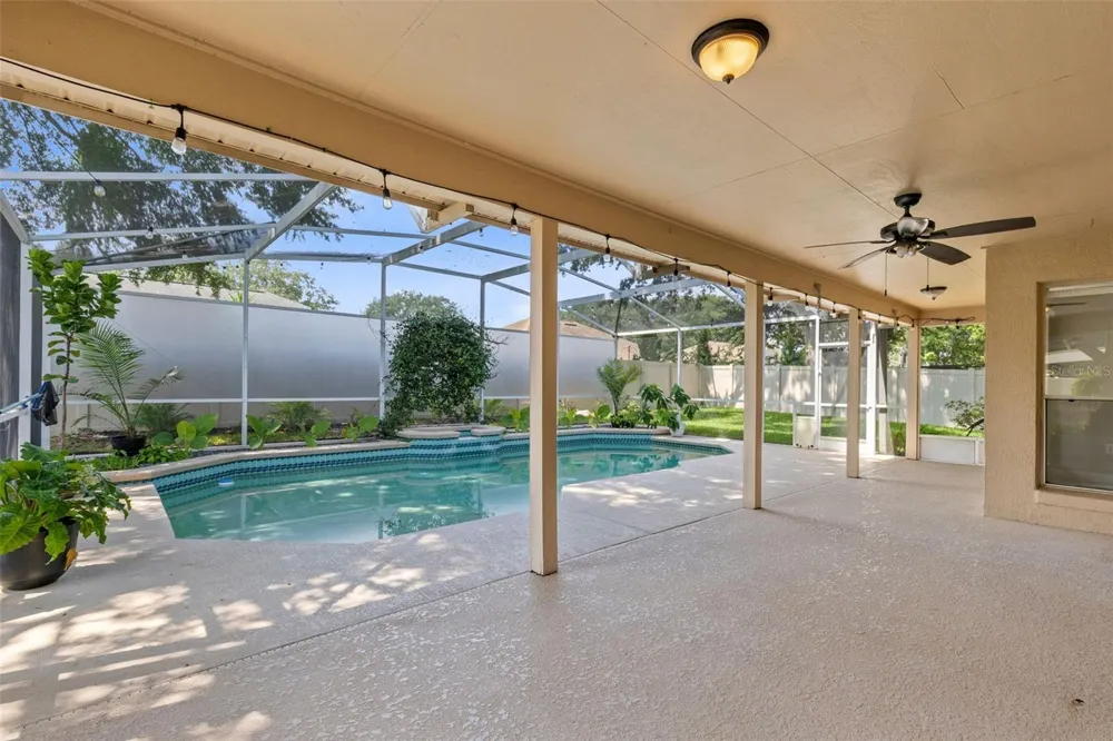 623 YORKSHIRE DRIVE Oviedo, FL 32765
