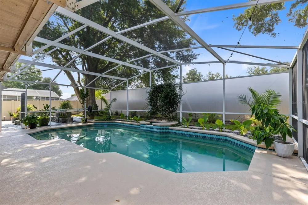 623 YORKSHIRE DRIVE Oviedo, FL 32765