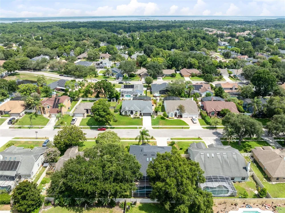 623 YORKSHIRE DRIVE Oviedo, FL 32765