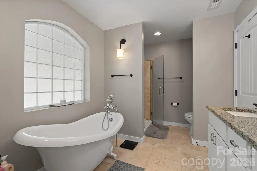 297 Triple Creek Drive Clyde, NC 28721