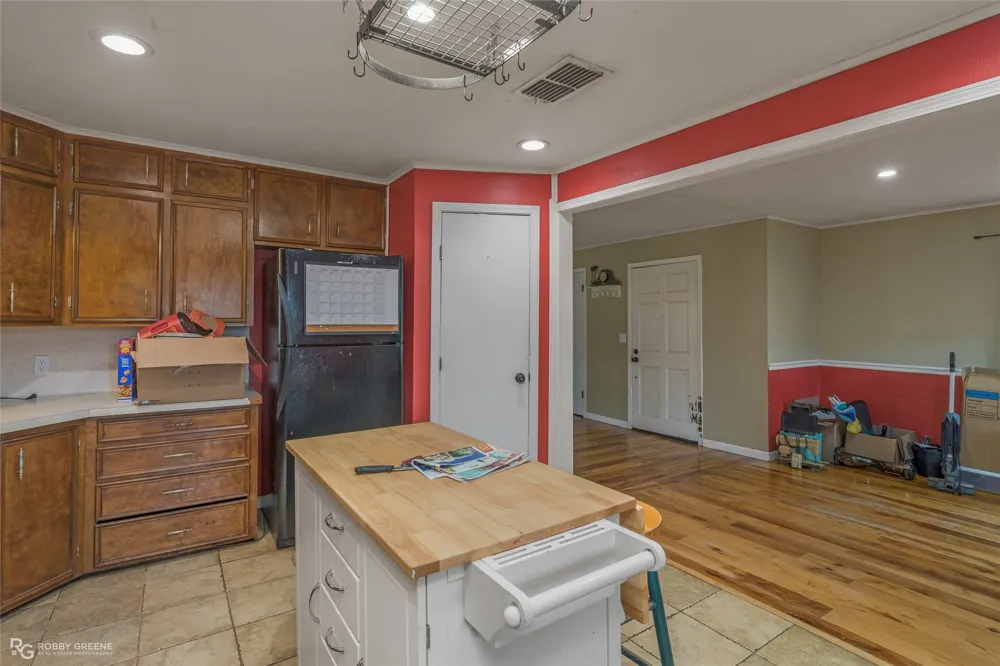 158 Edwards Road Doyline, LA 71023