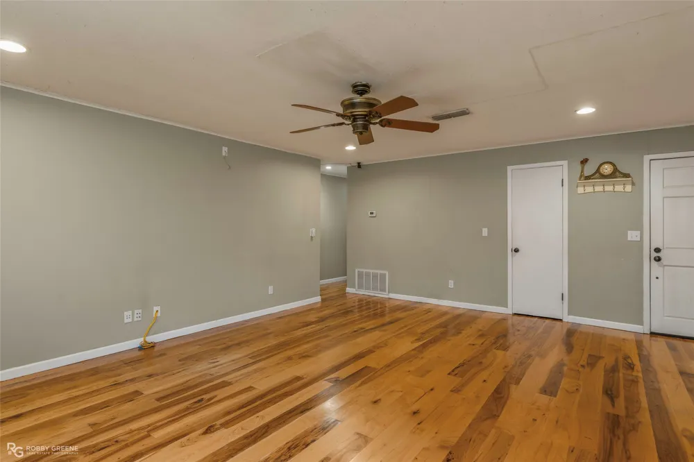 158 Edwards Road Doyline, LA 71023