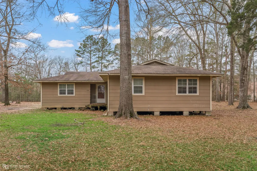 158 Edwards Road Doyline, LA 71023