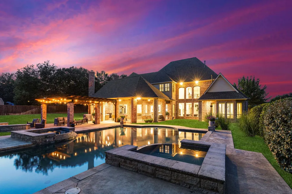 3001 LOCH MEADOW COURT Southlake, TX 76092