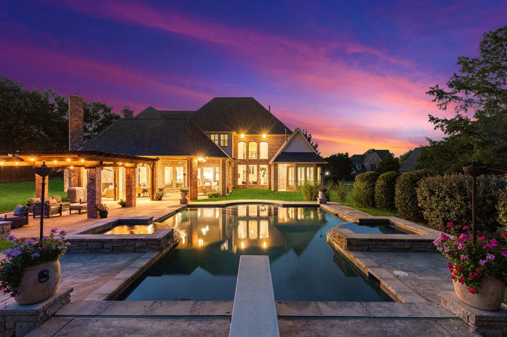 3001 LOCH MEADOW COURT Southlake, TX 76092