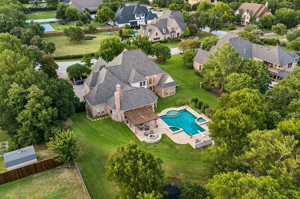 3001 LOCH MEADOW COURT Southlake, TX 76092