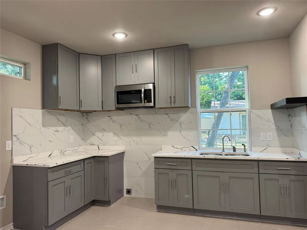 3203 Sherry Lane Balch Springs, TX 75180