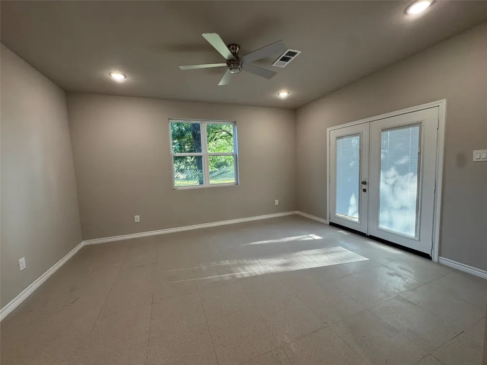 3203 Sherry Lane Balch Springs, TX 75180