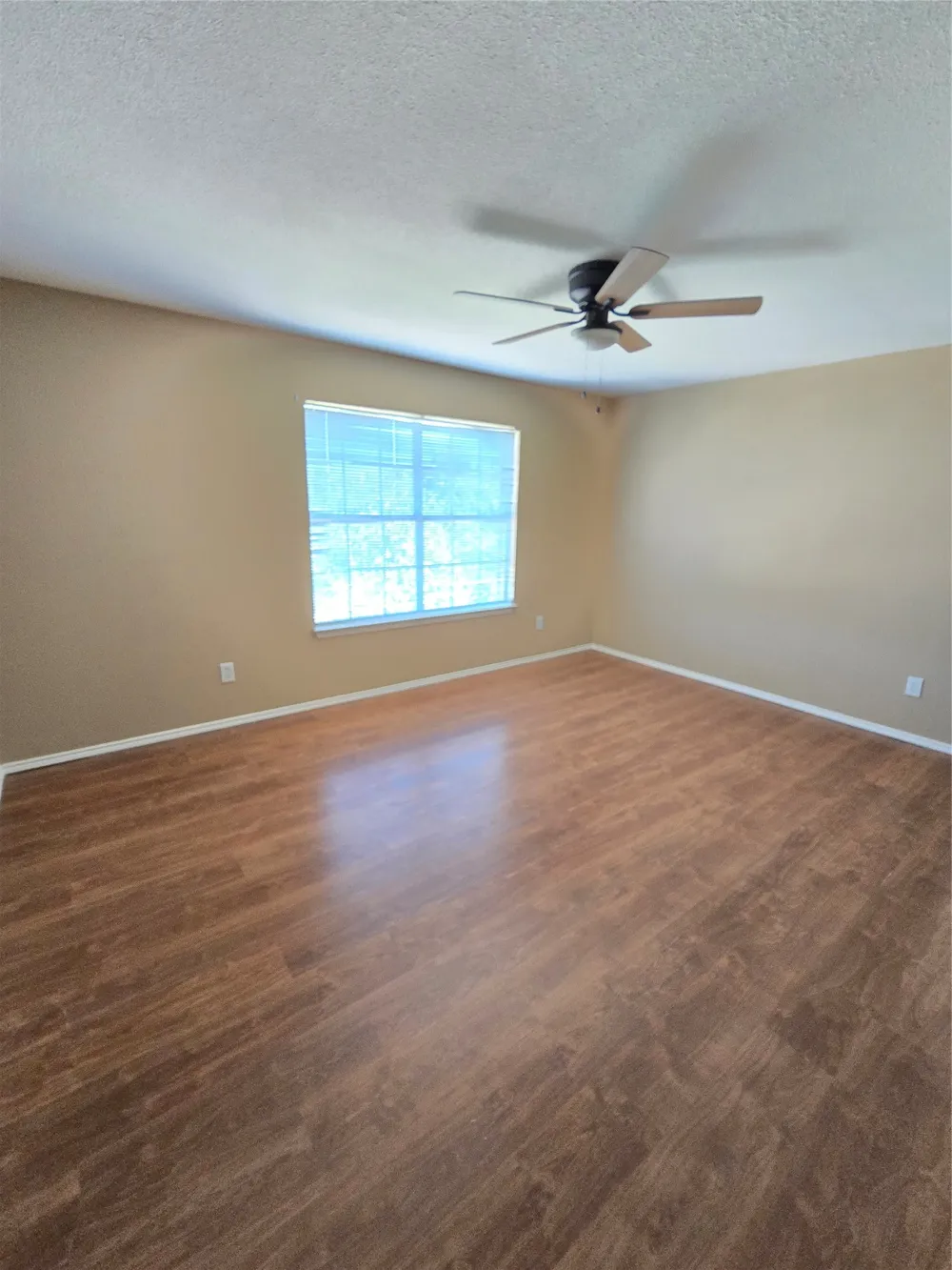 4512 Saddlebrook Drive Carrollton, TX 75010