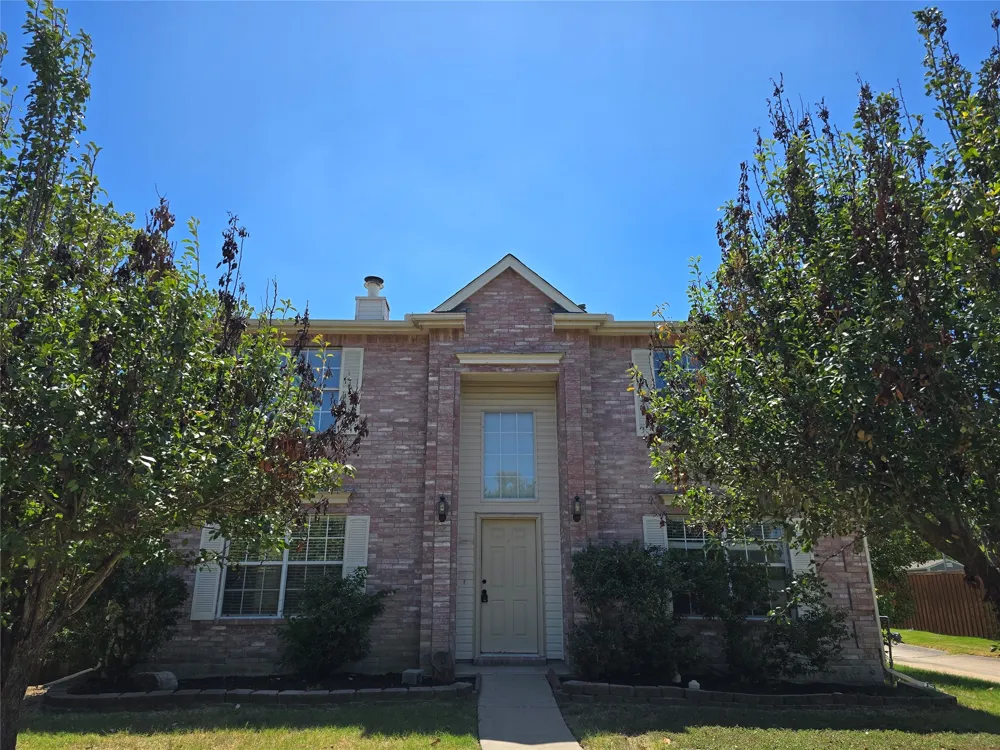 4512 Saddlebrook Drive Carrollton, TX 75010