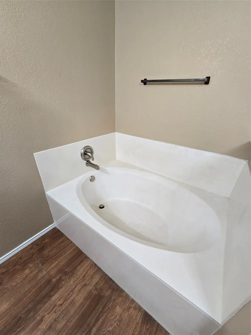 4512 Saddlebrook Drive Carrollton, TX 75010