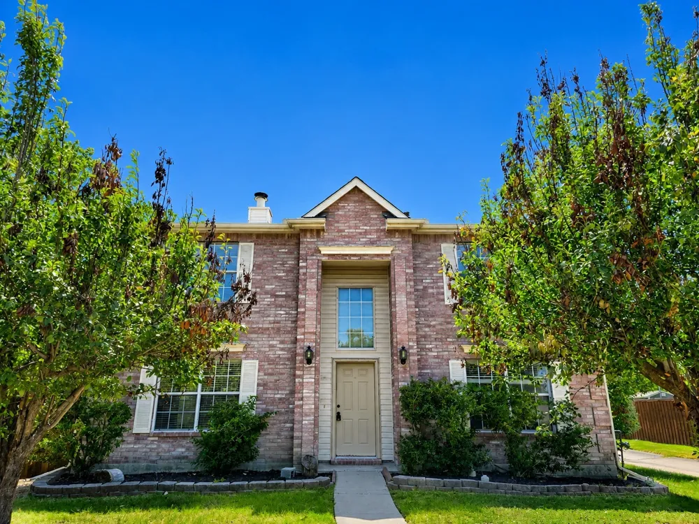 4512 Saddlebrook Drive Carrollton, TX 75010