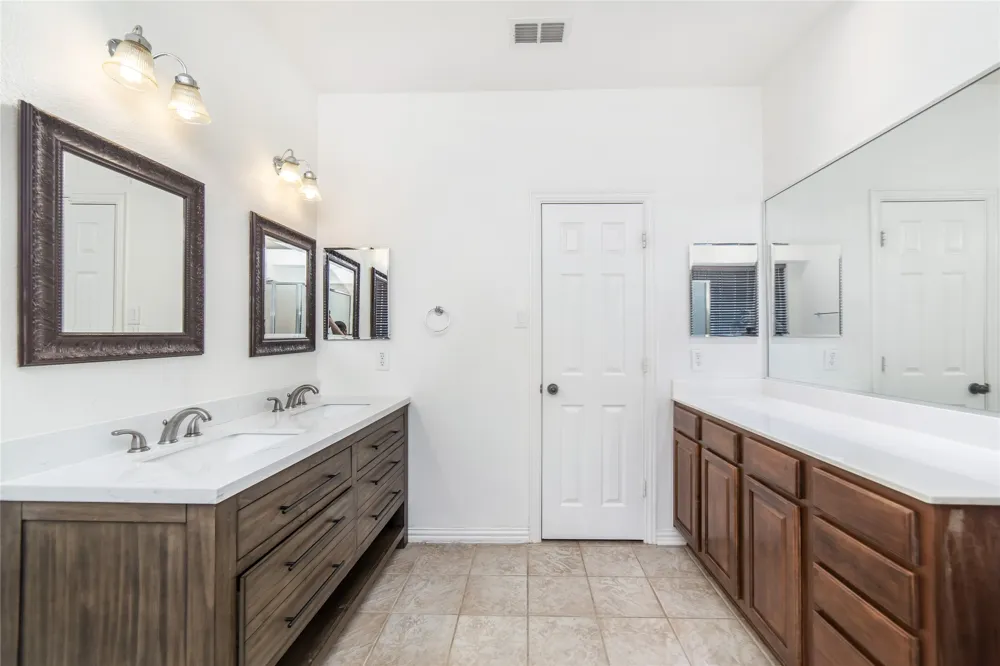 3616 Timothy Drive Flower Mound, TX 75022