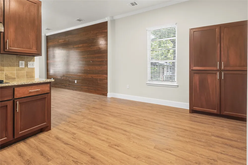 613 S 5th Street Bonham, TX 75418