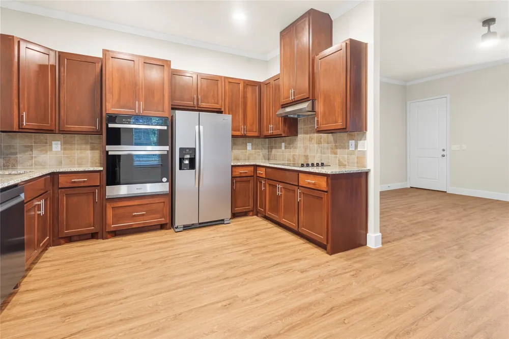 613 S 5th Street Bonham, TX 75418