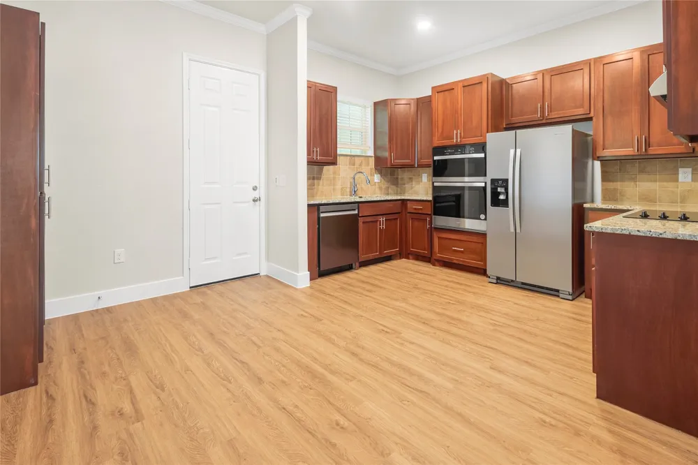 613 S 5th Street Bonham, TX 75418