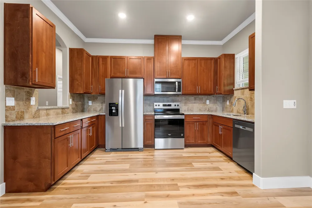 403 S 4th Street Bonham, TX 75418
