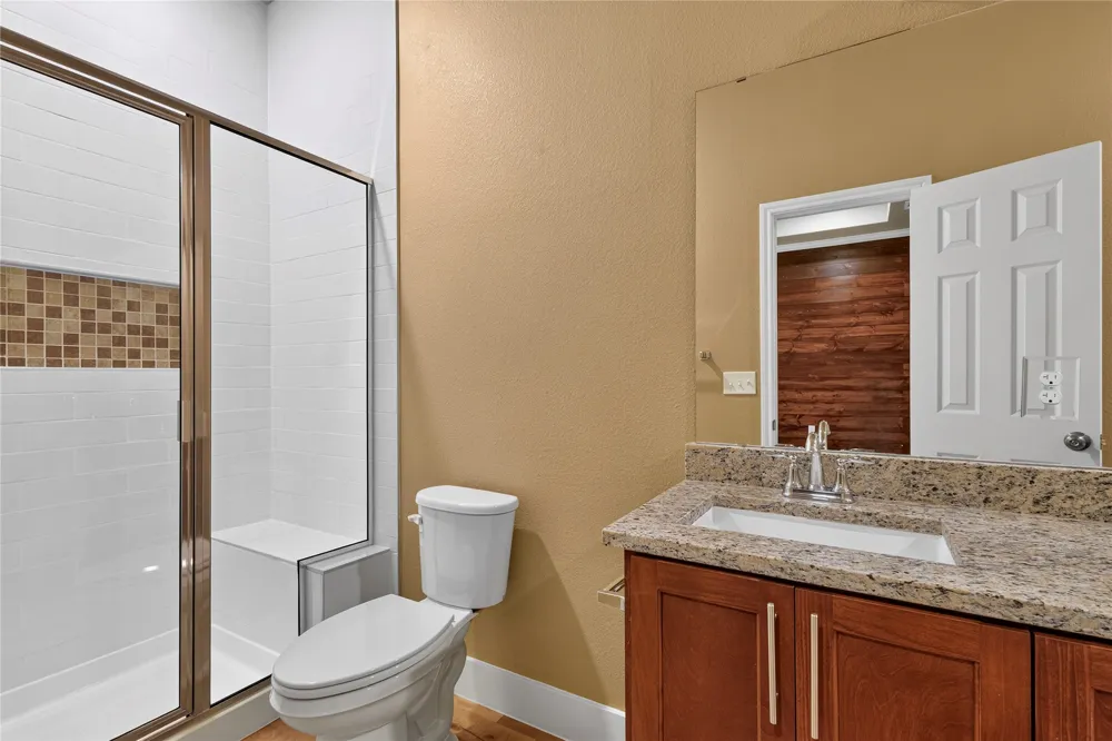 403 S 4th Street Bonham, TX 75418