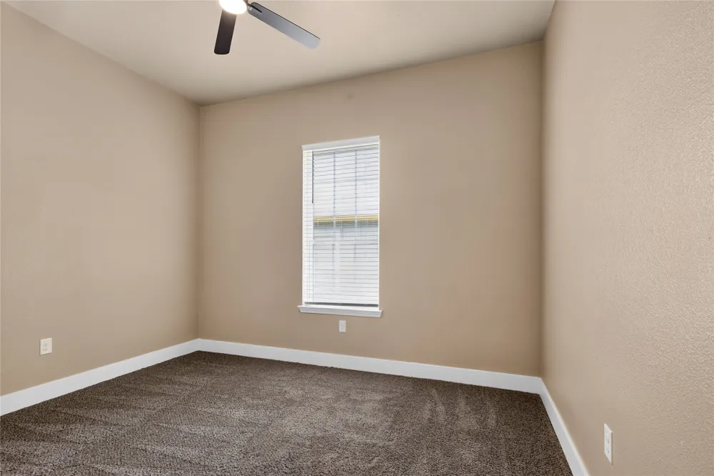 403 S 4th Street Bonham, TX 75418