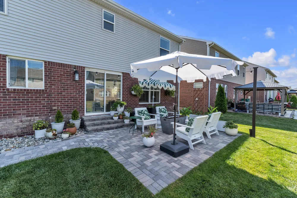 7184 Castell Boulevard Belleville, MI 48111