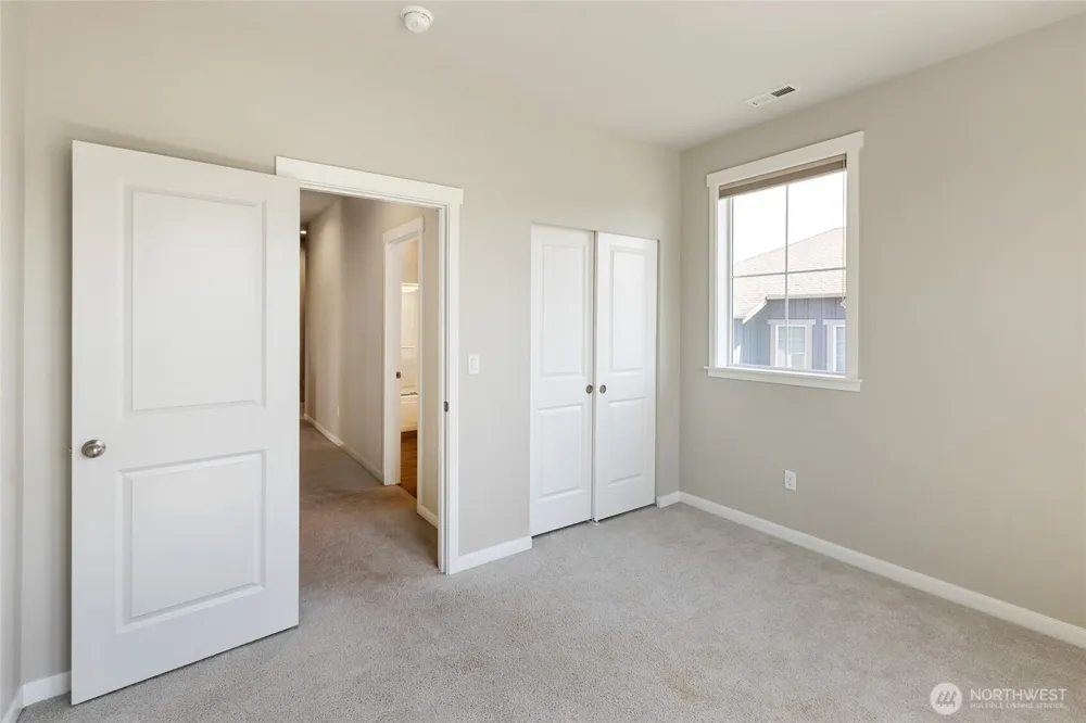 2412 NE Boulderstone Court Poulsbo, WA 98370