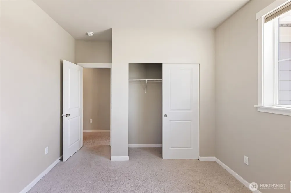 2412 NE Boulderstone Court Poulsbo, WA 98370