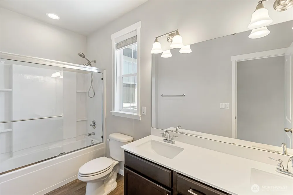 2412 NE Boulderstone Court Poulsbo, WA 98370