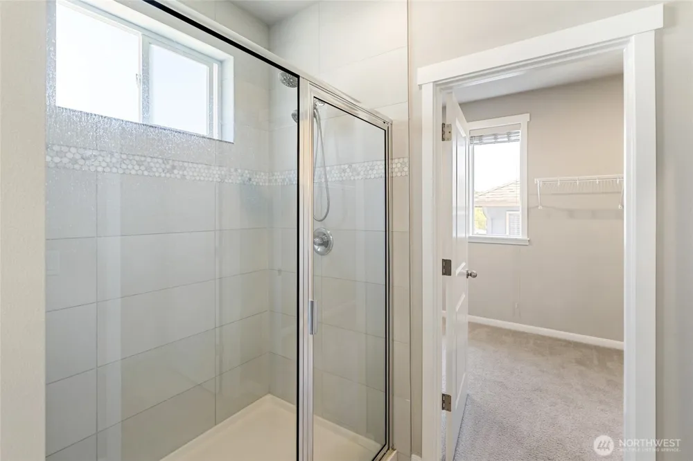 2412 NE Boulderstone Court Poulsbo, WA 98370