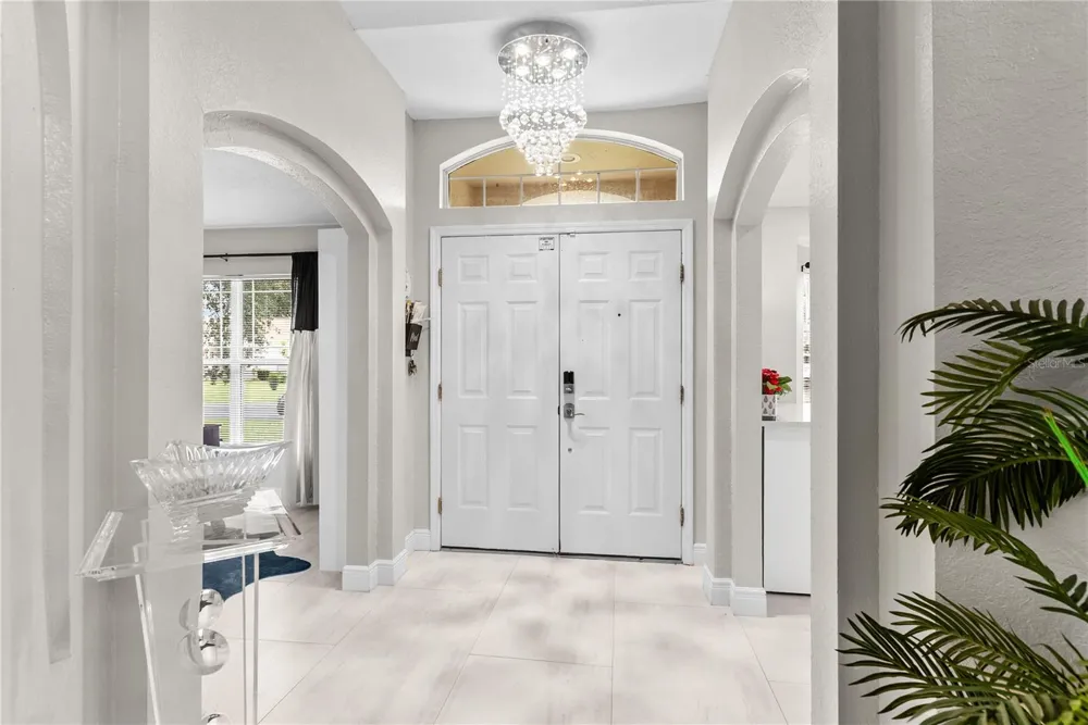 8207 WESTMONT TERRACE DRIVE Lakeland, FL 33810