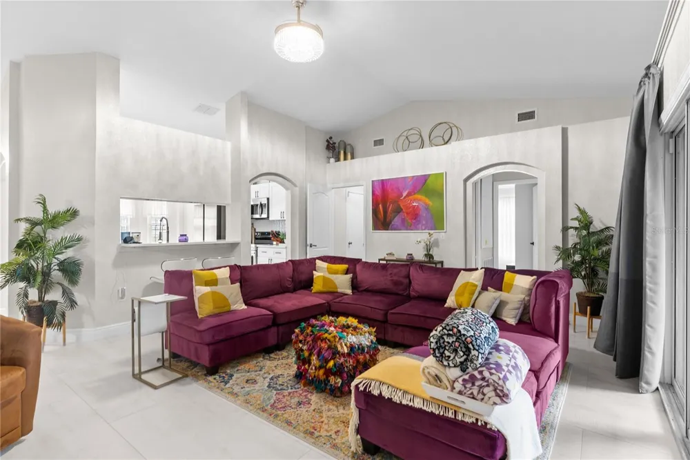 8207 WESTMONT TERRACE DRIVE Lakeland, FL 33810