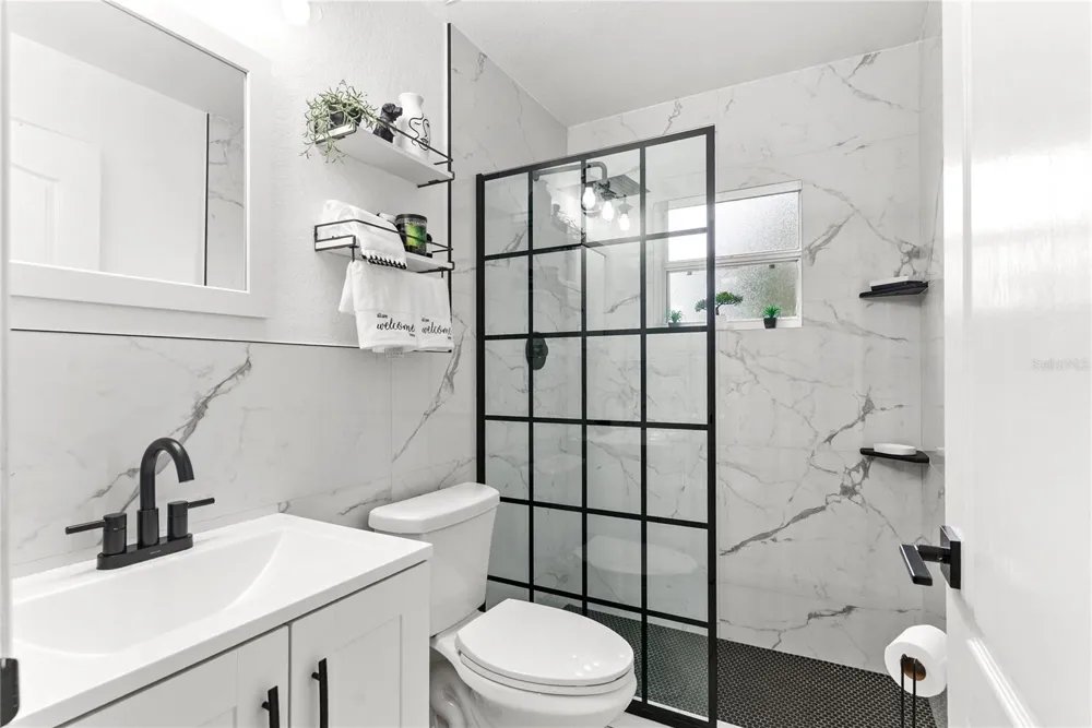 8207 WESTMONT TERRACE DRIVE Lakeland, FL 33810