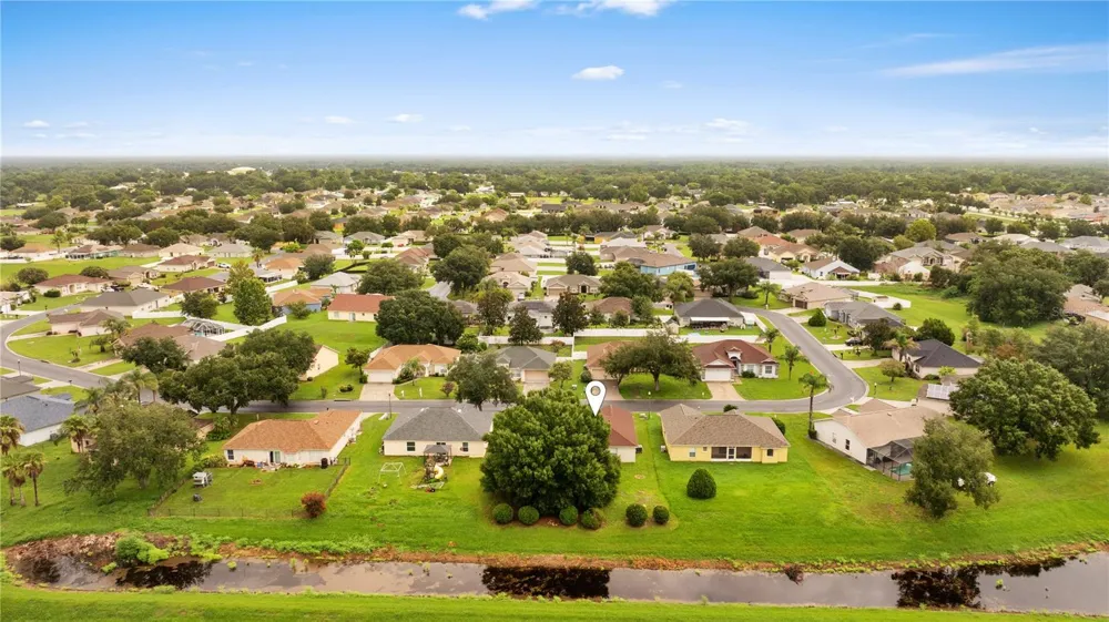 8207 WESTMONT TERRACE DRIVE Lakeland, FL 33810
