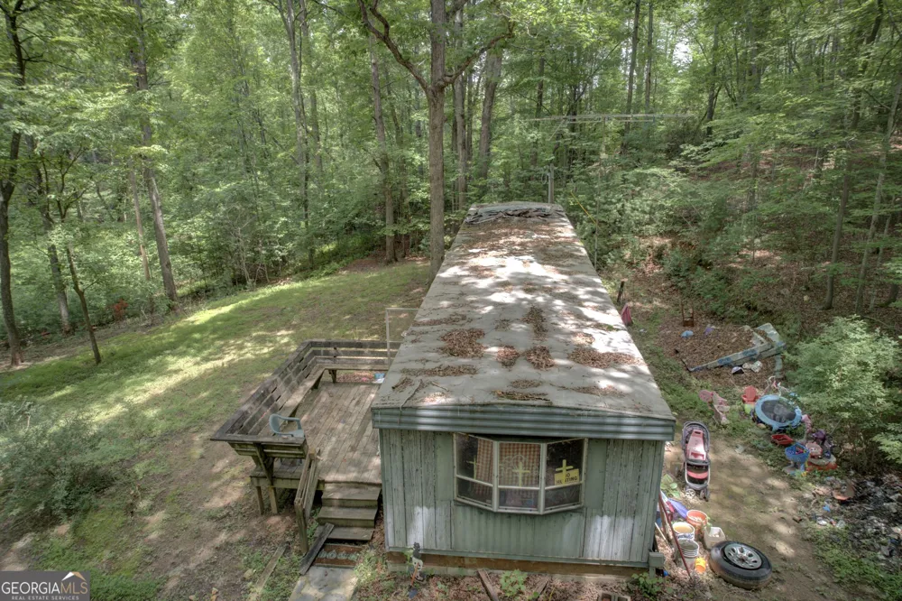 201 Jaguar LN Blue Ridge, GA 30513