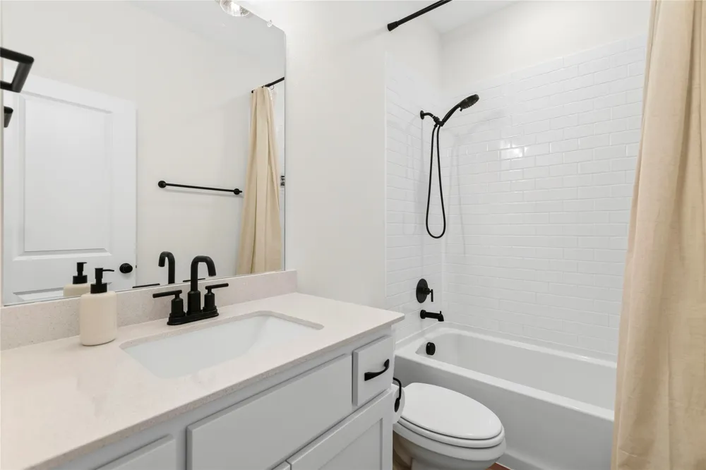 6418 Baritone Court Sachse, TX 75048