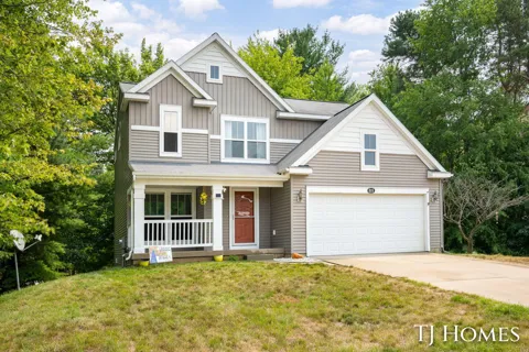 815 Ashlee Drive