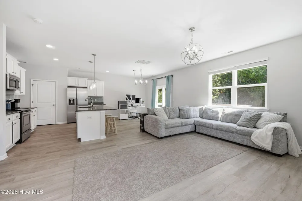 112 Mardella Way Holly Ridge, NC 28445