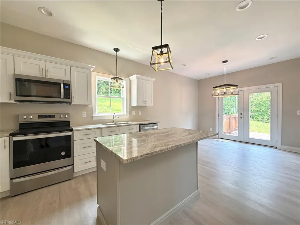 2578 Whipporwill Court Rural Hall, NC 27045