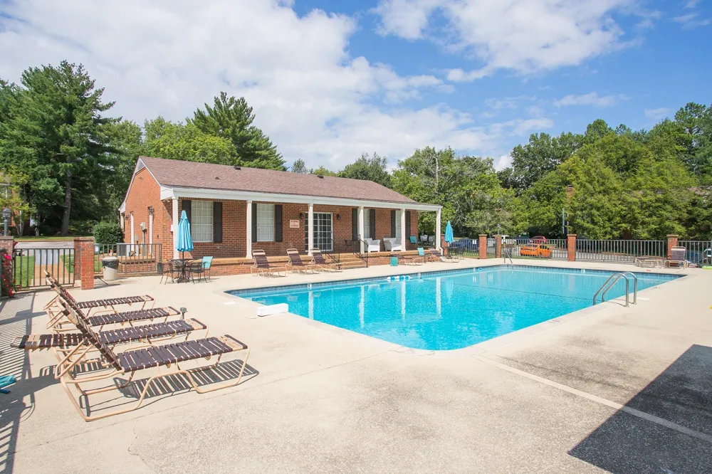 601 Boyd Mill Ave #P8 Franklin, TN 37064