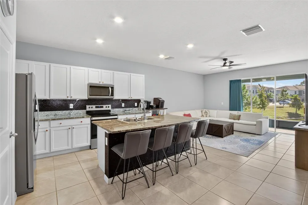 5055 CAPTAIN DAVIS DRIVE Wimauma, FL 33598